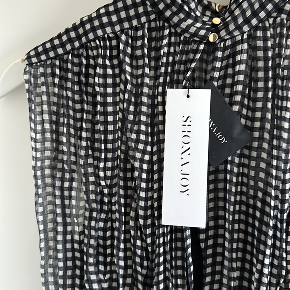 Shona Joy Black and White Mini Dress - Picture 10 of 11